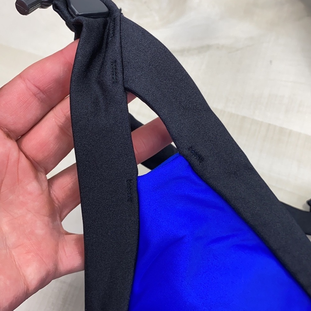 TED BAKER LONDON Triangle Cutout OnePiece Swimsuit - Picture 5 of 13
